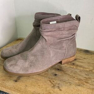 Koolaburra gray Lorelei Boot‎ slouchy ankle bootie western suede